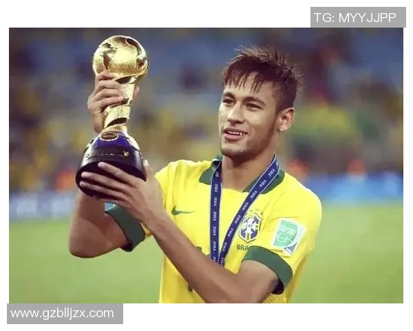 足球明星的帅气遗传基因揭秘他们的孩子们如何继承父亲的魅力与才华