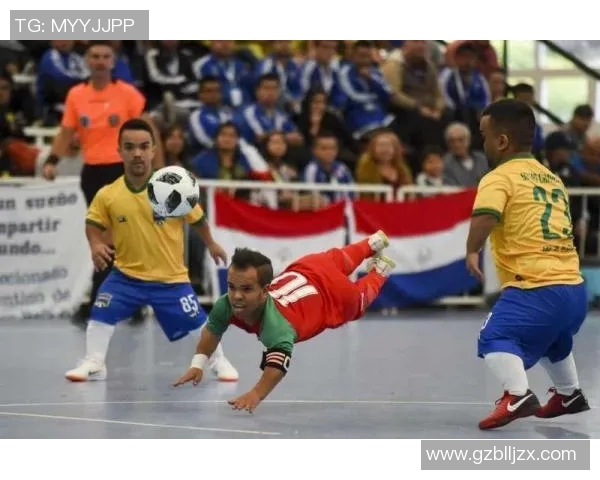 足球明星罕见侏儒症揭秘如何影响他们的职业生涯与个人生活